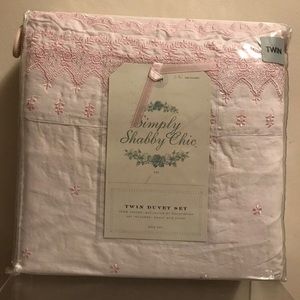 Simply Shabby Chic Pink Embroidered Floral Duvet Set Twin.